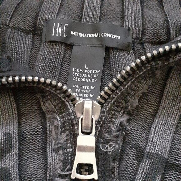 INC Mens Sweater L Skull Patch Tatoo Goth Graphic Turtle Neck 1/4 Zip Ribbed - Picture 6 of 16